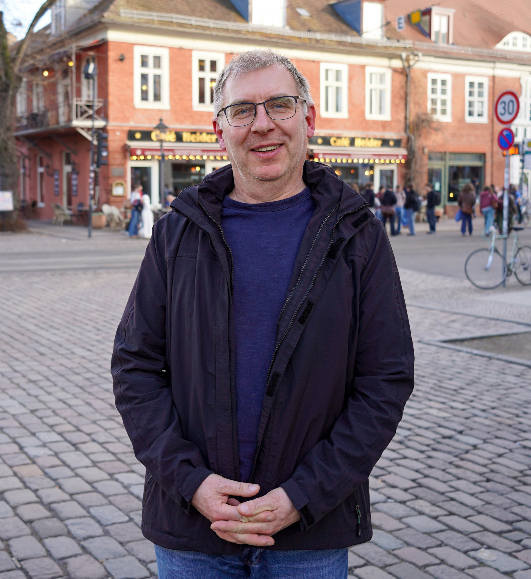 Mit offenem Ohr und helfenden Händen