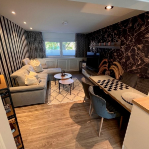 pwg1956-zeppelinstrasse-wohn-essbereich