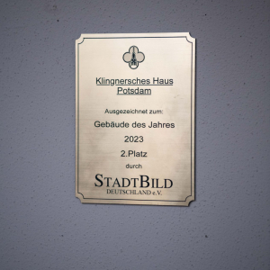klingnersches-haus-auszeichnung-plakette-c-stefan-gloede.jpg