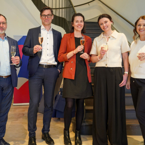 Vorstand und Mitarbeitende im Plögerschen Gasthof