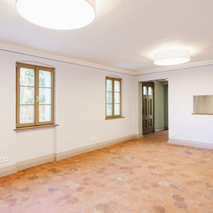 Großer Raum im Erdgeschoss